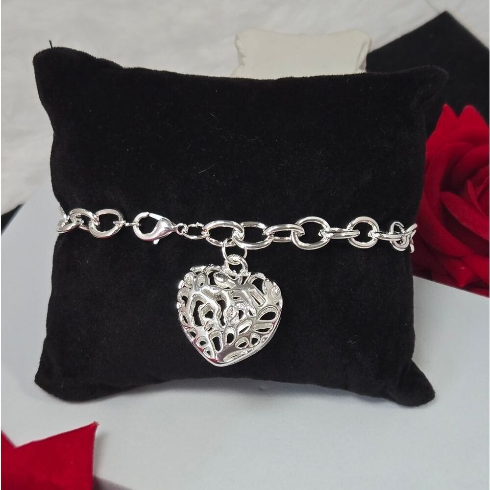 Puffy Filigree Heart Bracelet Stainless Steel Chunky Chain Love Romantic Gift